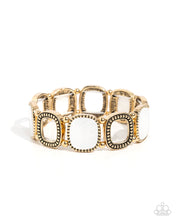 Load image into Gallery viewer, Socialite Shells - Gold Bracelet