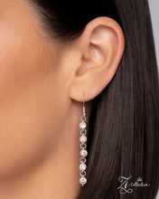 Load image into Gallery viewer, Demure - White 2025 Zi Collection Necklace
