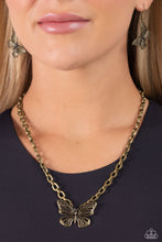 Load image into Gallery viewer, Midair Monochromatic - Brass Necklace