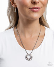 Load image into Gallery viewer, Scintillating Spiral - Purple Necklace