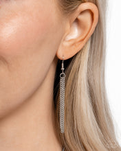 Load image into Gallery viewer, Chained Complication - Blue Necklace