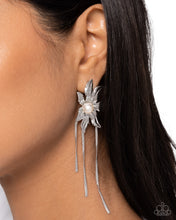 Load image into Gallery viewer, Pearl Panorama - White Post Earrings