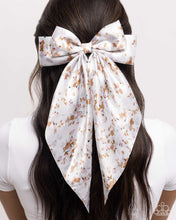 Load image into Gallery viewer, Fluttering Flowers - White Hair Clip