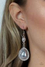 Load image into Gallery viewer, Elite Elegance - Silver Earrings