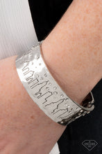 Load image into Gallery viewer, Starry Skyscrapers - White Bracelet