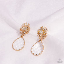 Load image into Gallery viewer, Stellar Shooting Star - Gold Post Earrings