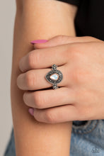 Load image into Gallery viewer, Opera Showcase - Orange Ring