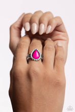 Load image into Gallery viewer, Scalloped Showcase - Pink Ring