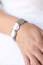 Load image into Gallery viewer, Metallic Spotlight - Silver Bracelet