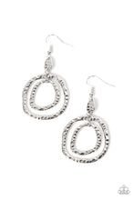 Load image into Gallery viewer, Scalding HAUTE - Silver Earrings
