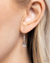 Load image into Gallery viewer, Vertical Vacation - Black Necklace