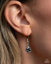 Load image into Gallery viewer, Whimsical Appearance - Silver Necklace
