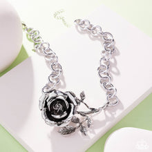 Load image into Gallery viewer, Whimsical Appearance - Silver Necklace