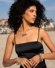 Load image into Gallery viewer, Masterful Model - Gold Earrings