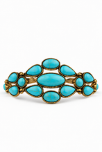 Load image into Gallery viewer, Blooming Prairies - Brass Bracelet 🔸Turquoise Stone🔸
