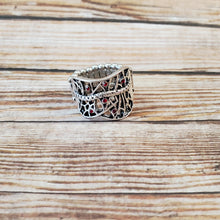 Load image into Gallery viewer, Stage Struck - Red Ring