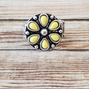 Color Me Calla Lily - Yellow Ring