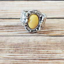 Load image into Gallery viewer, Color Me Confident - Yellow Ring