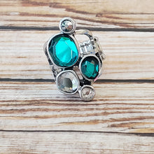 Load image into Gallery viewer, Demandingly Duchess - Green Ring