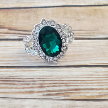 Load image into Gallery viewer, Oval Office Opulence - Green Dainty Ring