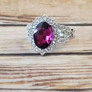 Oval Office Opulence - Pink Dainty Ring