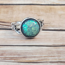 Load image into Gallery viewer, Glitter Grove - Silver Ring