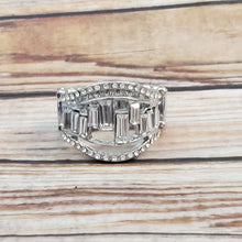 Load image into Gallery viewer, Treasure Chest Charm - White Ring