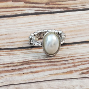 One Day at a SHOWTIME - White Dainty Ring
