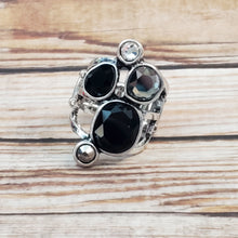 Load image into Gallery viewer, Demandingly Duchess - Black Ring