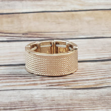 Load image into Gallery viewer, Uppercut - Gold Urban Ring