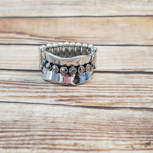 Load image into Gallery viewer, Scintillating Smolder - Silver Ring