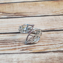 Load image into Gallery viewer, LEAF It All Behind - Silver Ring