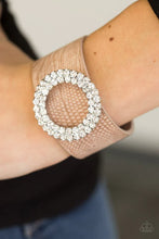 Load image into Gallery viewer, Ring In The Bling - Brown Bracelet