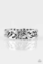 Load image into Gallery viewer, Wandering Wisteria - Silver Ring