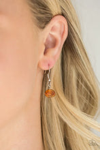 Load image into Gallery viewer, Champagne On The Rocks - Orange Necklace
