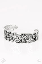 Load image into Gallery viewer, Nature Mode - Silver Bracelet