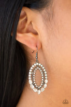 Load image into Gallery viewer, Trophy Shimmer - Black Gunmetal Earrings