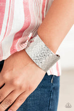 Load image into Gallery viewer, Simmering Shimmer - Silver Bracelet
