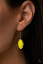 Load image into Gallery viewer, Viva La Vacation - Yellow Necklace