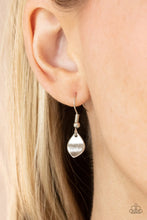 Load image into Gallery viewer, Dainty DISCovery - Silver Necklace