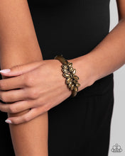 Load image into Gallery viewer, Glamorously Garnished - Brass