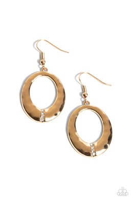 Center Stage Classic - Gold Earrings