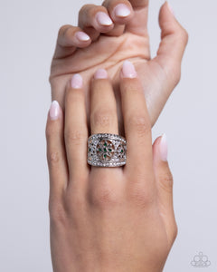 Gilded Glitz - Green Ring