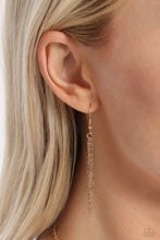 Load image into Gallery viewer, Emblematic Elegance - Q - Gold Necklace