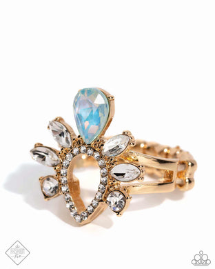 Heirloom Heaven - Gold Dainty Ring