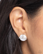 Load image into Gallery viewer, Mermaidcore - White Earrings