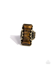 Load image into Gallery viewer, Scalloped Stone - Brass Ring