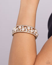 Load image into Gallery viewer, Opera Singer - Gold Bracelet