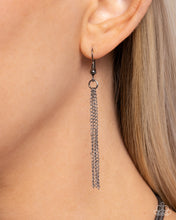 Load image into Gallery viewer, Tassel Thrill - Black Gunmetal Necklace