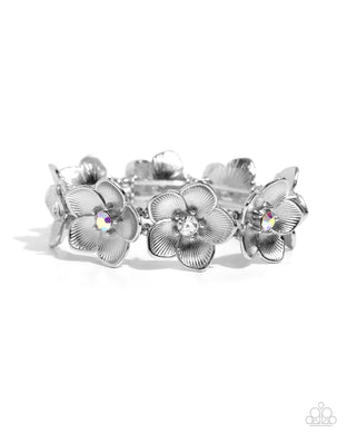 General Grandeur - White Stretchy Bracelet
